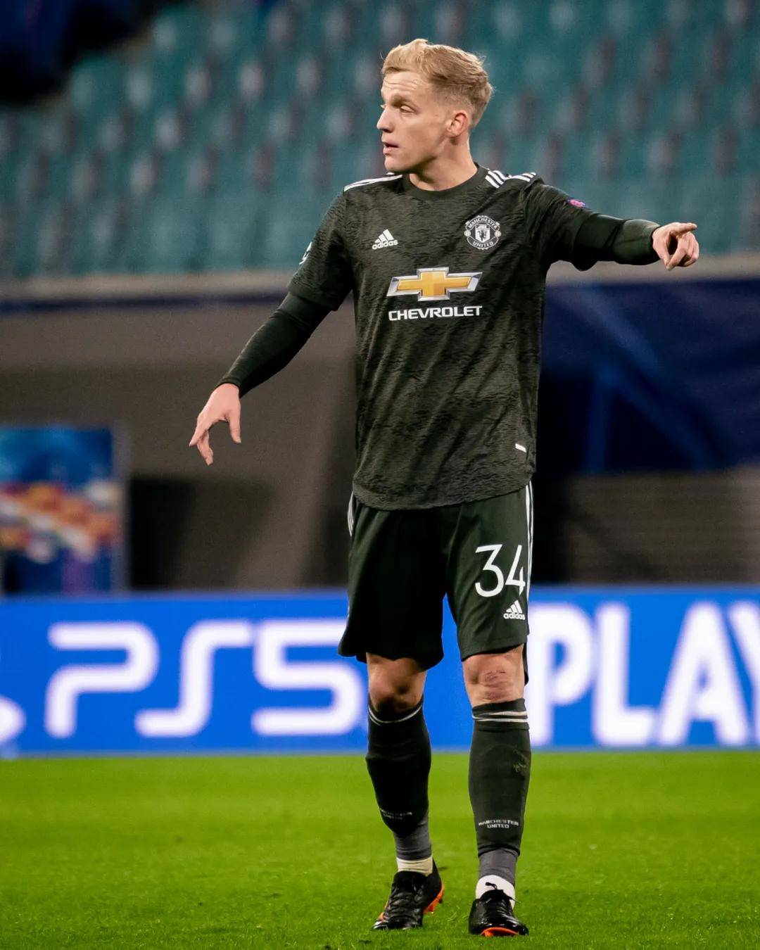 华体会下载-莱比锡战平阿森纳，博格巴梅开二度欧冠的简单介绍