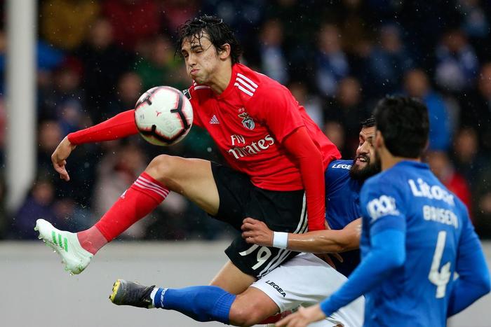 华体会体育-马竞战平本菲卡，格列兹曼乌龙送礼德甲