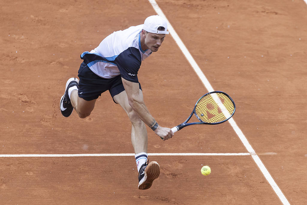 华体会官网-西班牙运动员在击球比赛中实现突破